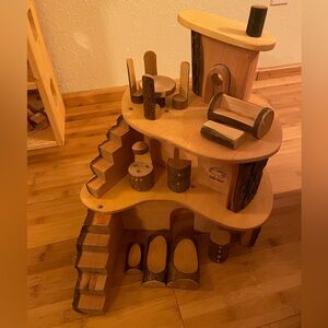 Magic Wood Tree House Dollhouse + Furniture